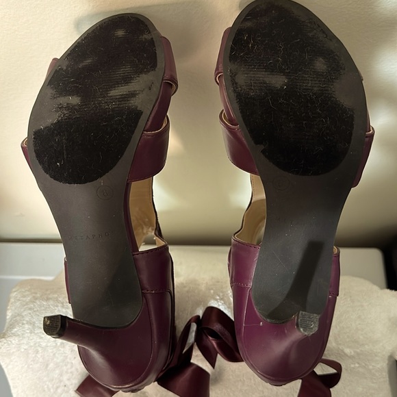 Metaphor Size 8M Plum color High Heel Shoe. - Picture 5 of 12